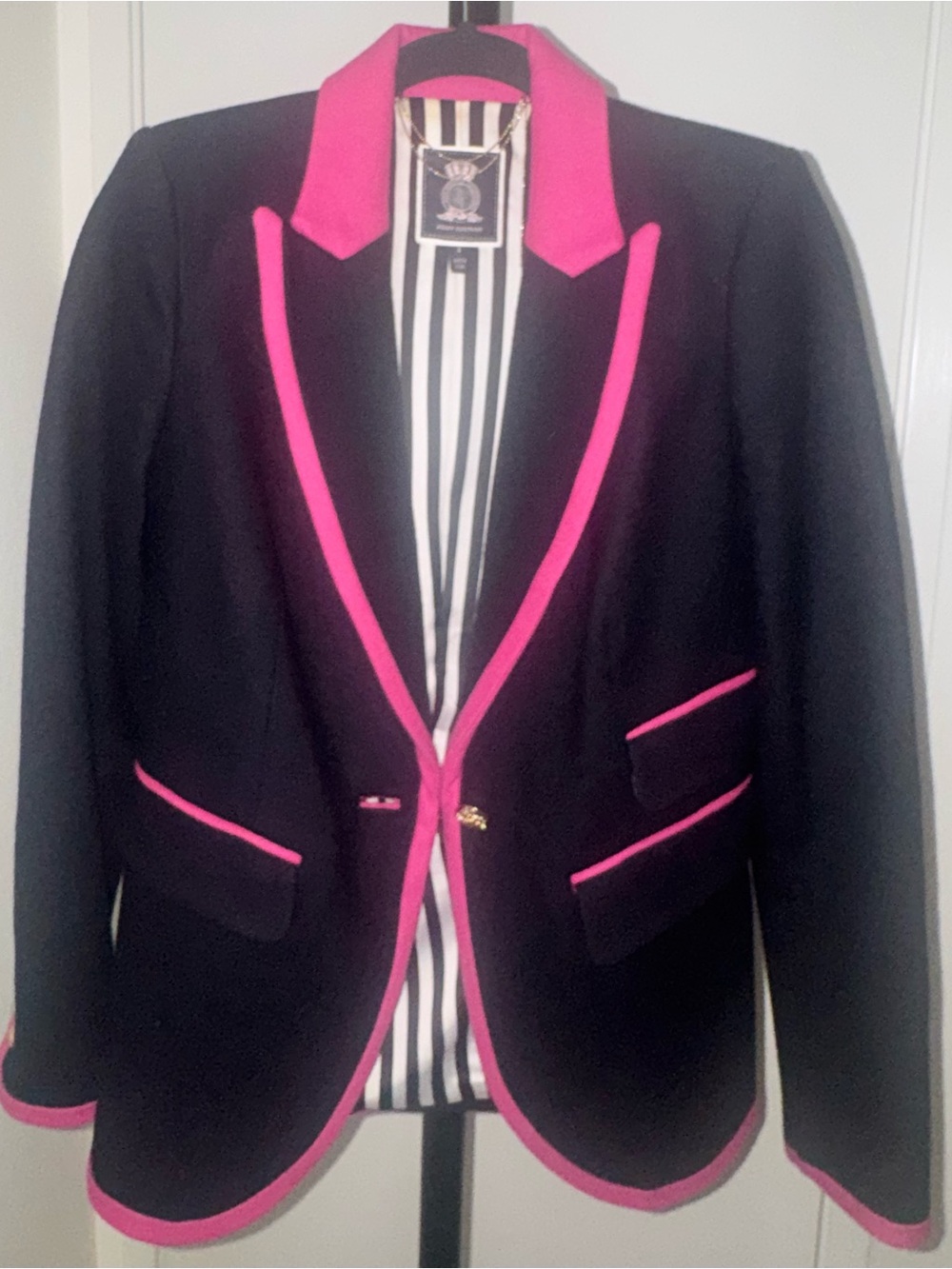 Original Vintage Y2K Juicy Couture Black Blazer with Bright Pink Trim - 2